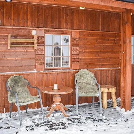 Cozy In With Kitchen Tuddal